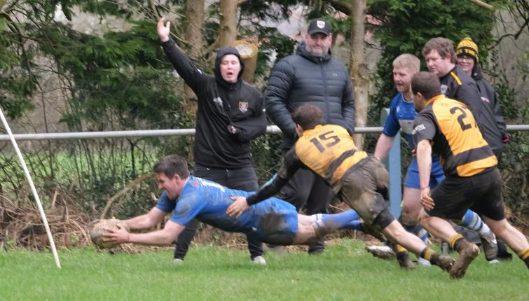Lee Summons claims the match winning try for Haverfordwest. Picture William John